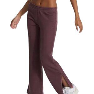 Vuori Women’s Sedona Sweatpants Bootcut in Chestnut - Sz L